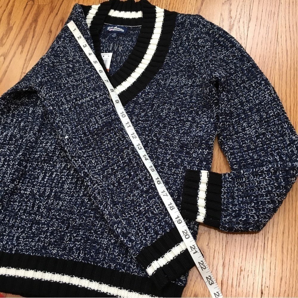 Freshman Varsity over size V-neck long sleeve chunky knit pull over sweater - Picture 11 of 16